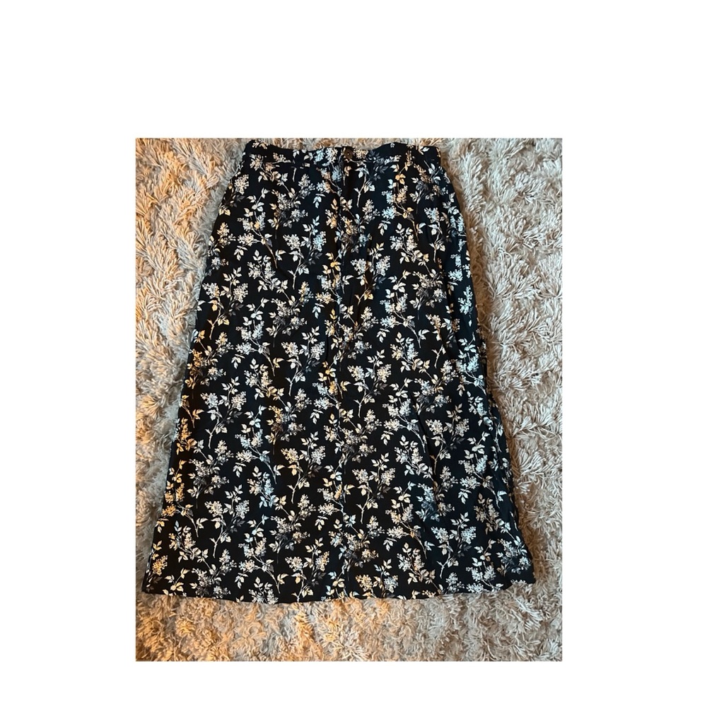 Liz Claiborne Floral Black Linen Skirt